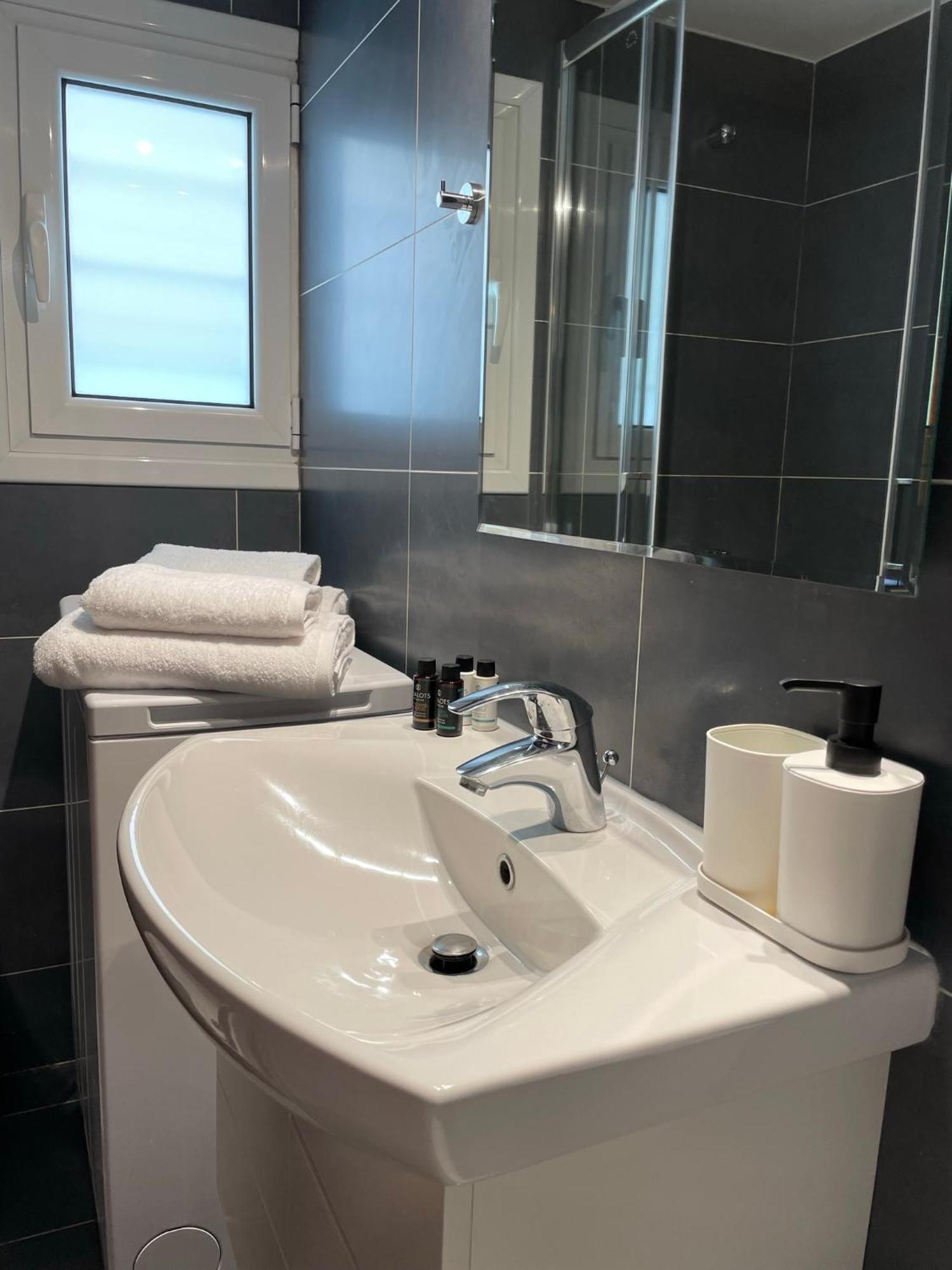 Cityspace Apartment, Атина Екстериор снимка